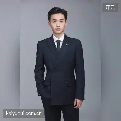 常妍菲